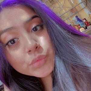 Meet your Posher, Linsay